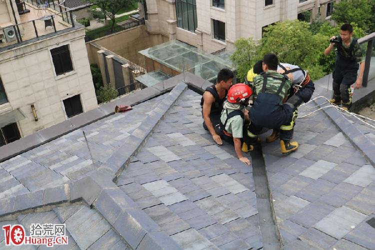 男子炒股虧3000萬想跳樓：站樓頂喝茅臺，讓妻再打5000萬,拾荒網